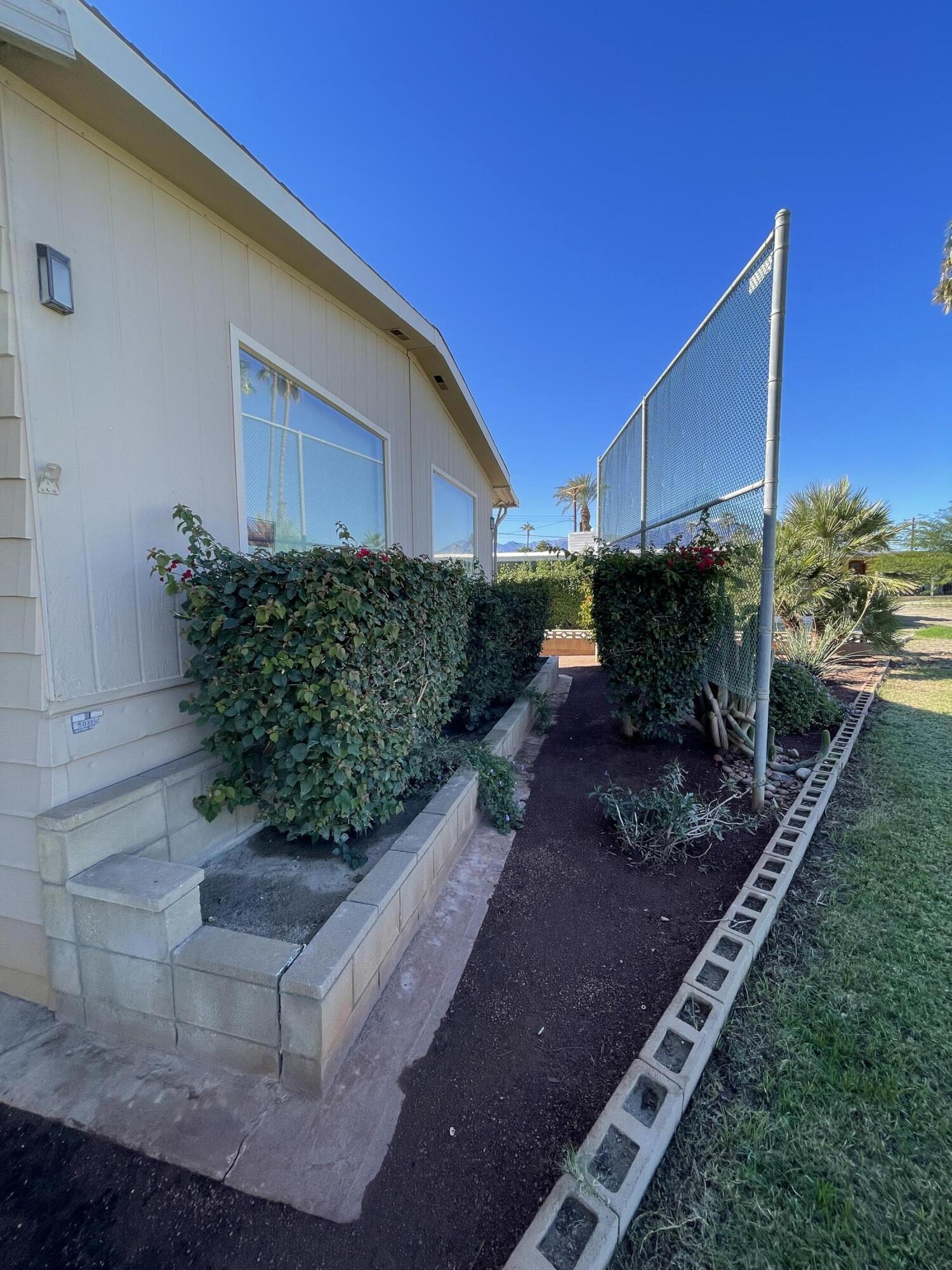 32660 San Miguelito Drive Thousand Palms, CA 92276 - Photo 32 of 40 IMG_1246