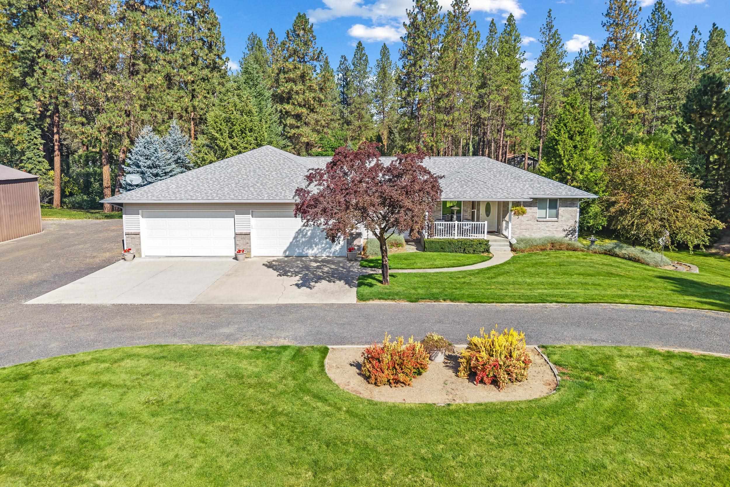 4605 East Greenbluff Road Colbert, WA 99005 - Photo 5 of 50 Gallery Image 5