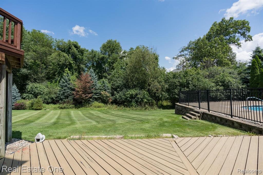 1784 Blue Grass Drive Rochester Hills, MI 48306 - Photo 69 of 72