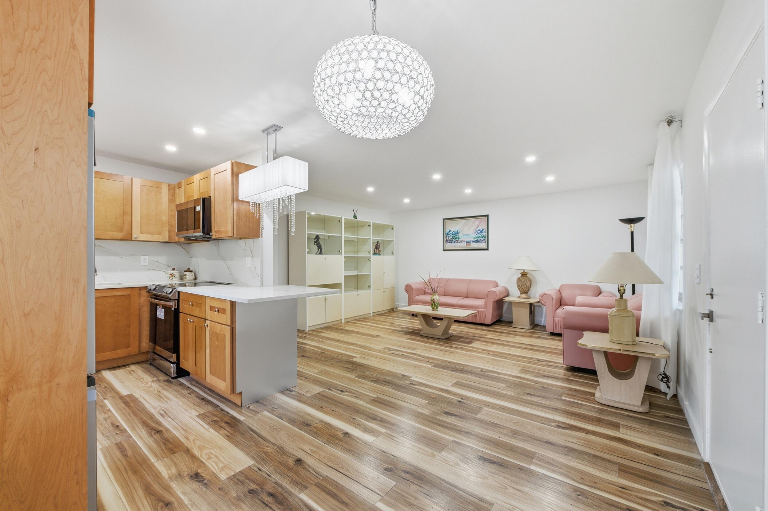 468 Normandy Lane Delray Beach, FL 33484 - Photo 13 of 66 DSC_3828