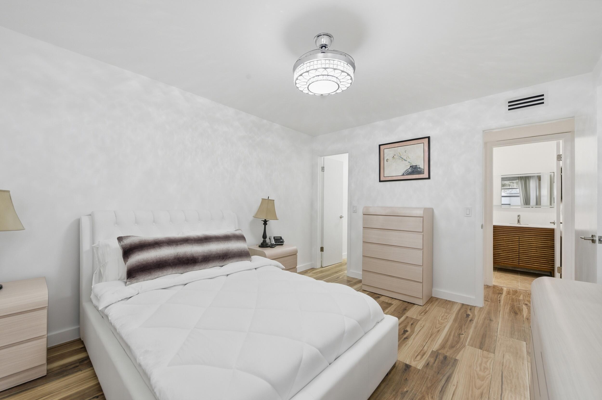 468 Normandy Lane Delray Beach, FL 33484 - Photo 19 of 66 DSC_3803
