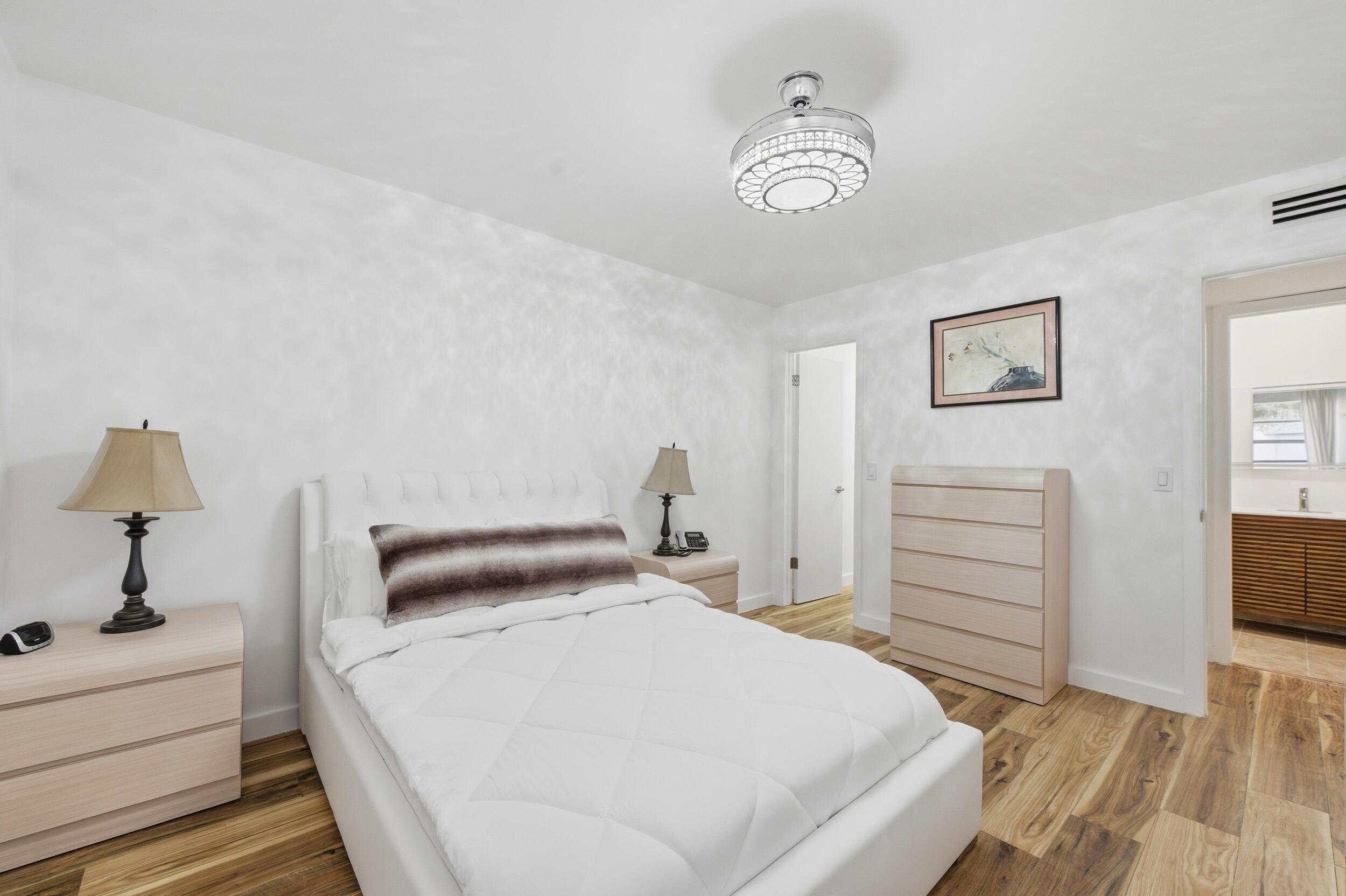 468 Normandy Lane Delray Beach, FL 33484 - Photo 20 of 66 DSC_3808