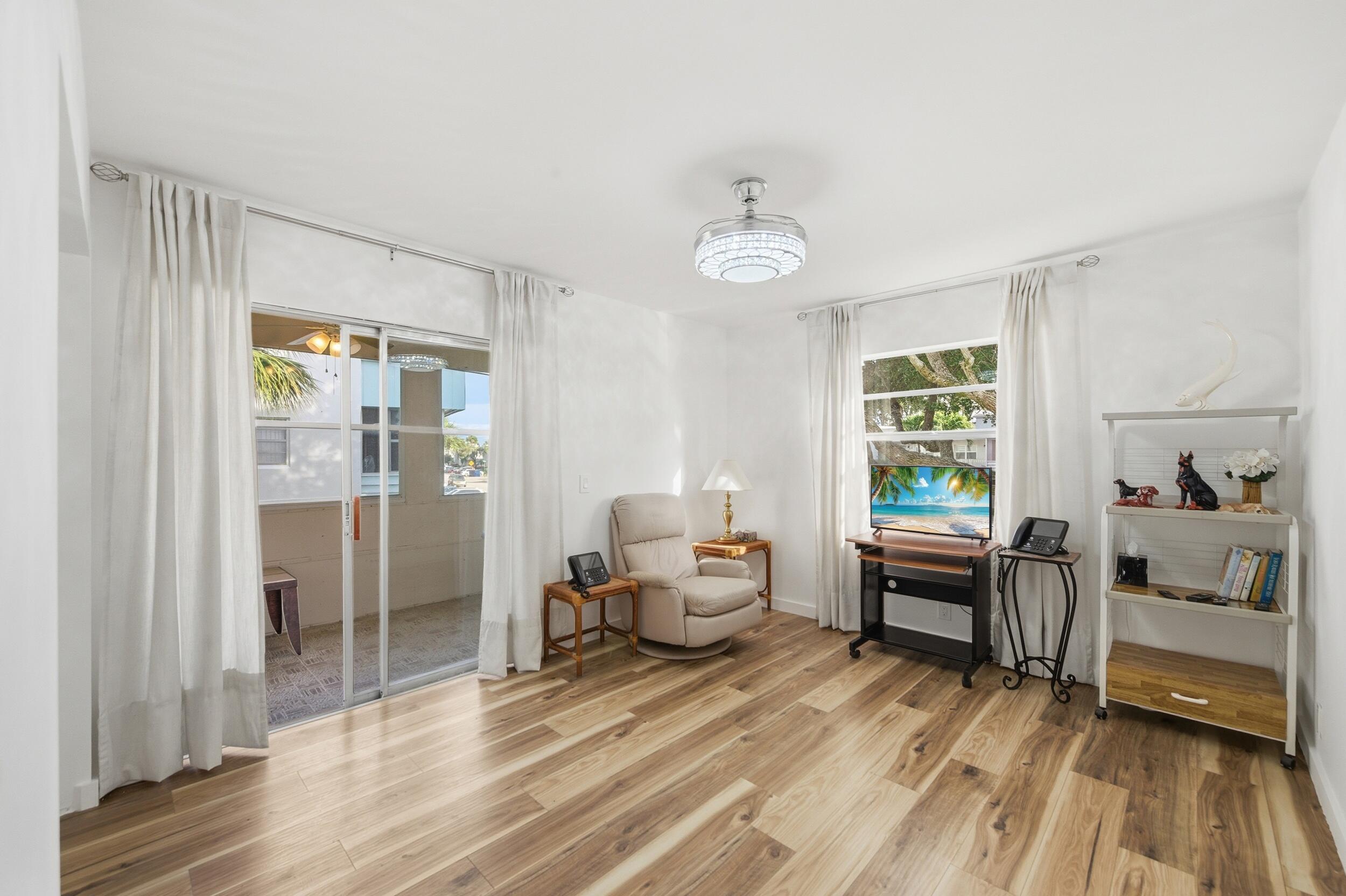 468 Normandy Lane Delray Beach, FL 33484 - Photo 29 of 66 DSC_3660