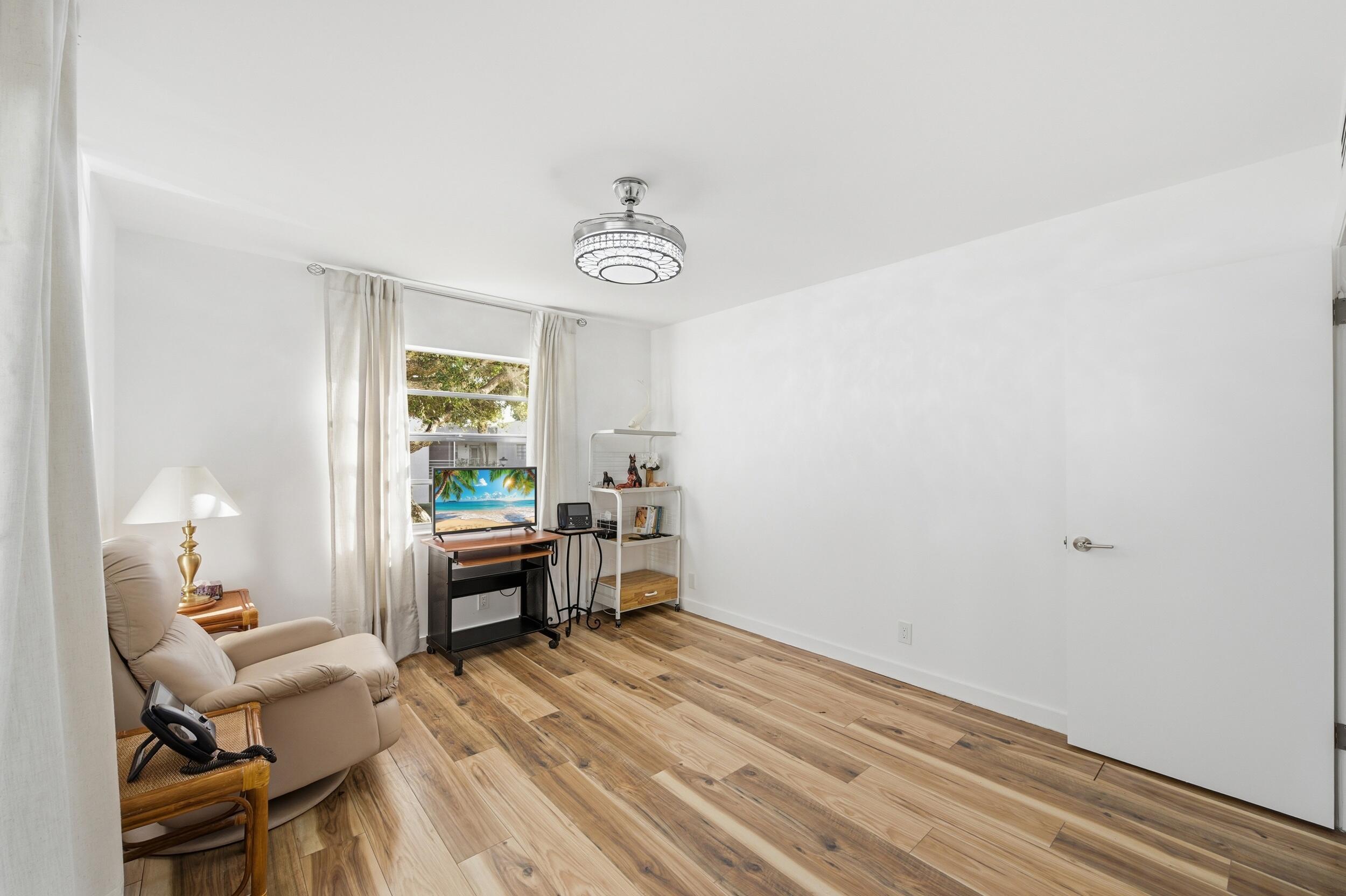 468 Normandy Lane Delray Beach, FL 33484 - Photo 30 of 66 DSC_3665