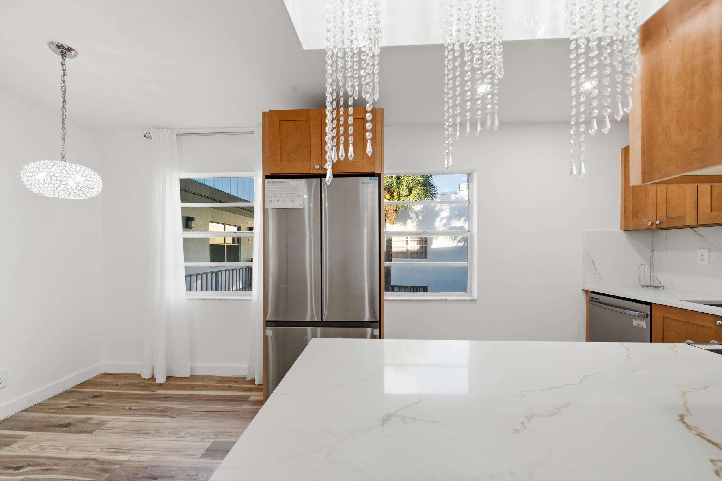 468 Normandy Lane Delray Beach, FL 33484 - Photo 7 of 66 DSC_3858