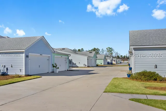 $399,900 | 141 Sandbar Lane, Unit 101, Hardeeville, SC 29927