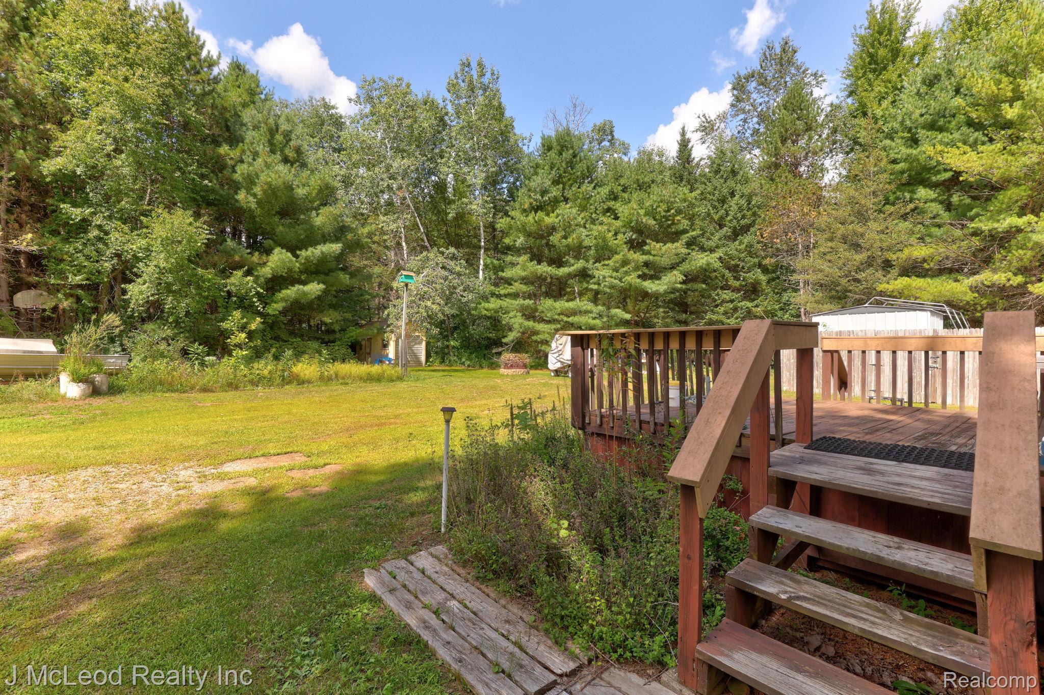 4198 South Kirk Road Vassar, MI 48768 - Photo 27 of 37 27-web-or-mls-4198 Kirk Rd-08-2.jpg