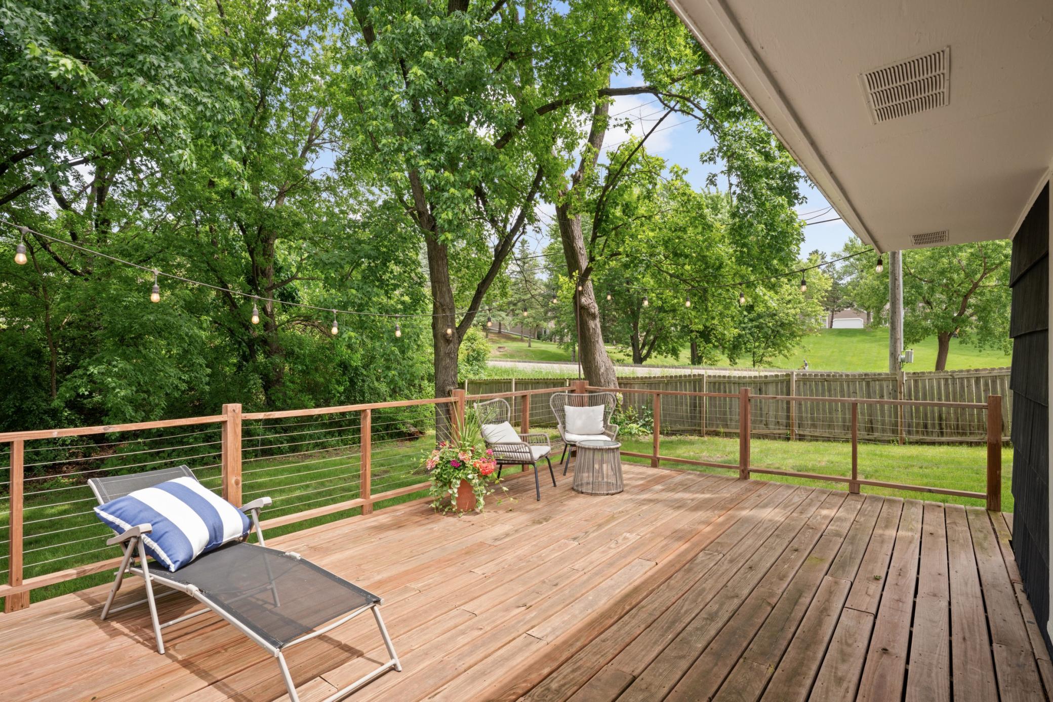 11200 Oakvale Road North Minnetonka, MN 55305 - Photo 34 of 37