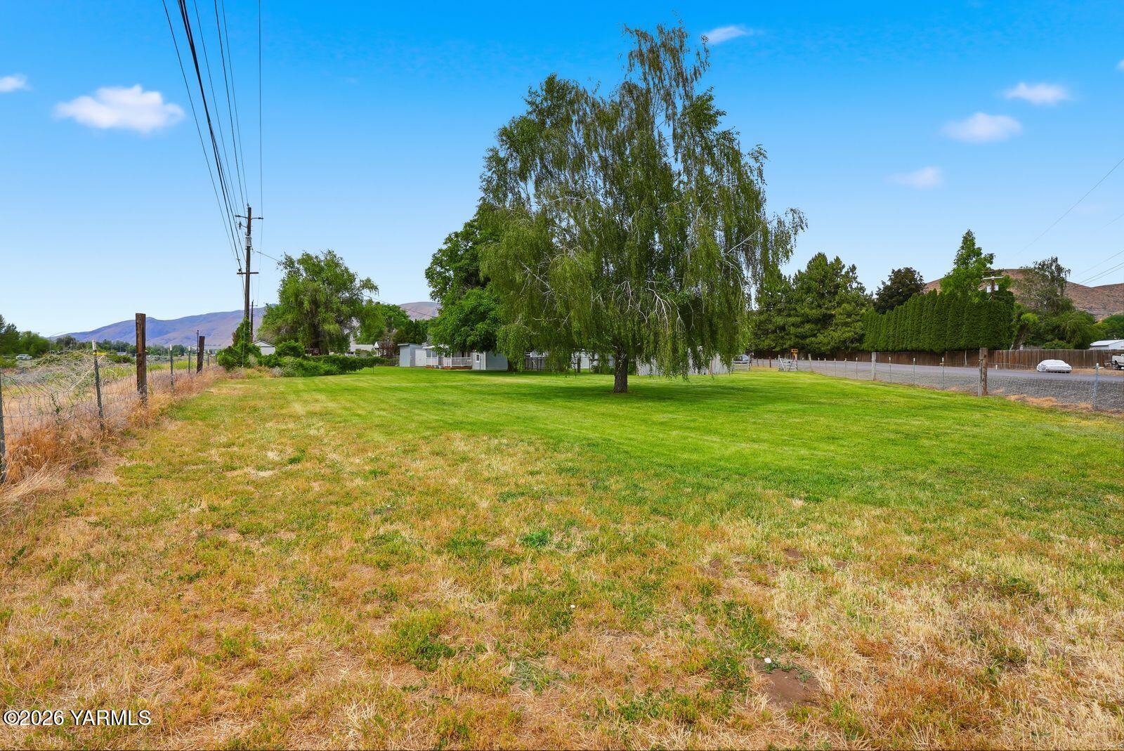 360 McPhee Road Naches, WA 98937 - Photo 18 of 25 20 Yard