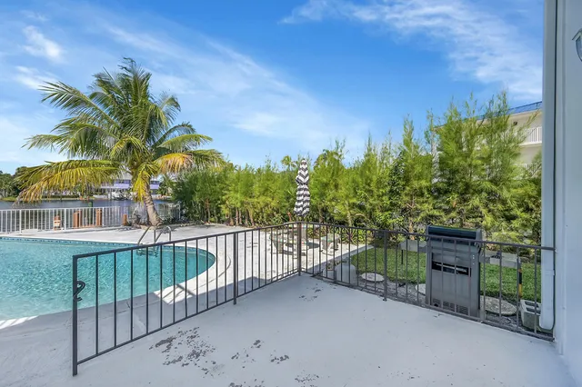 a view of a basket ball ground
