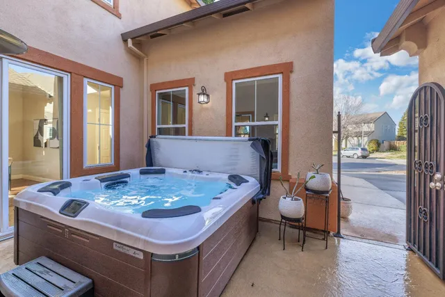 $840,000 | 1806 Whimbrel Court, Rocklin, CA 95765