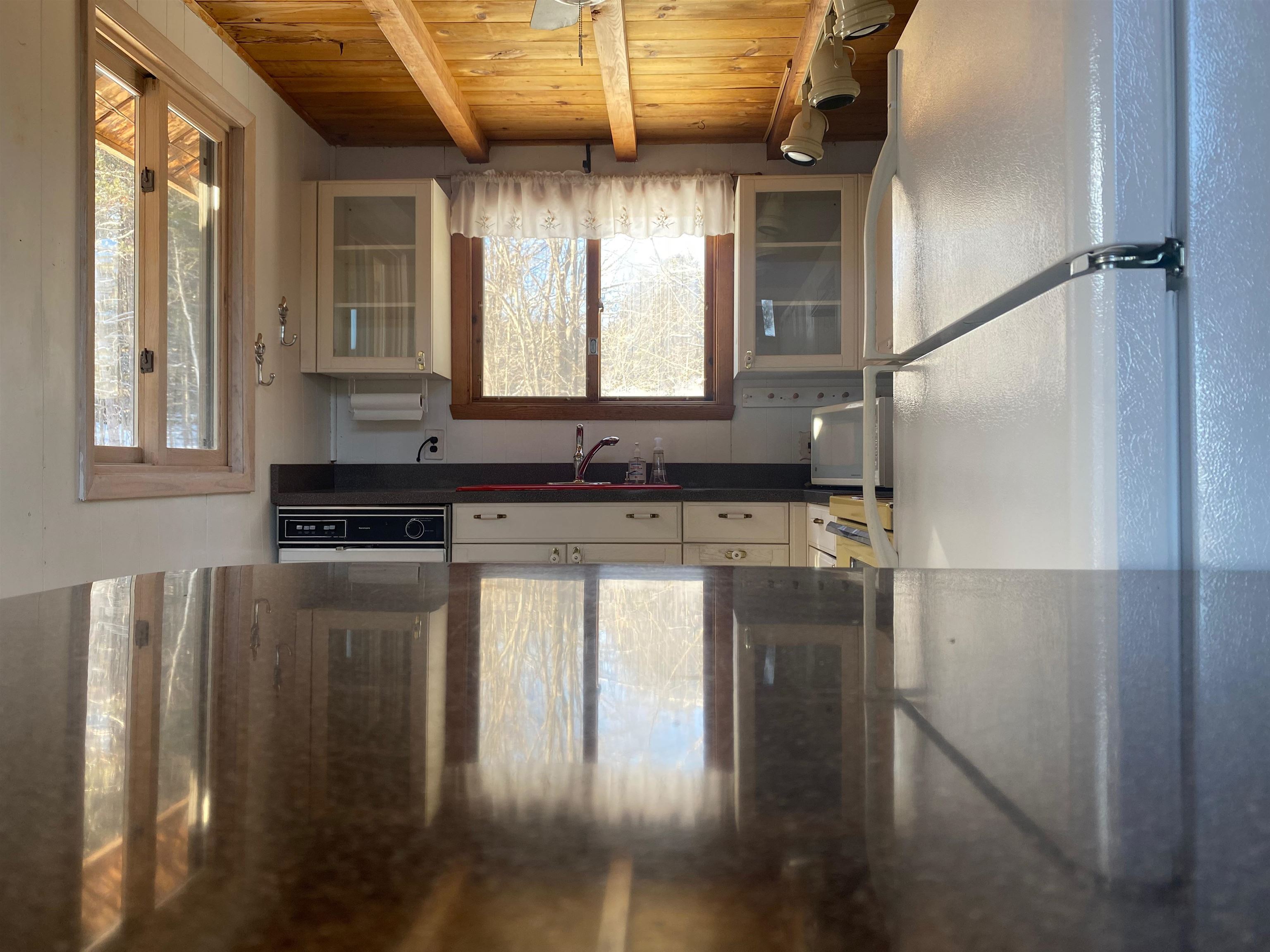 1301 Landgrove Road Londonderry, VT 05148 - Photo 25 of 28