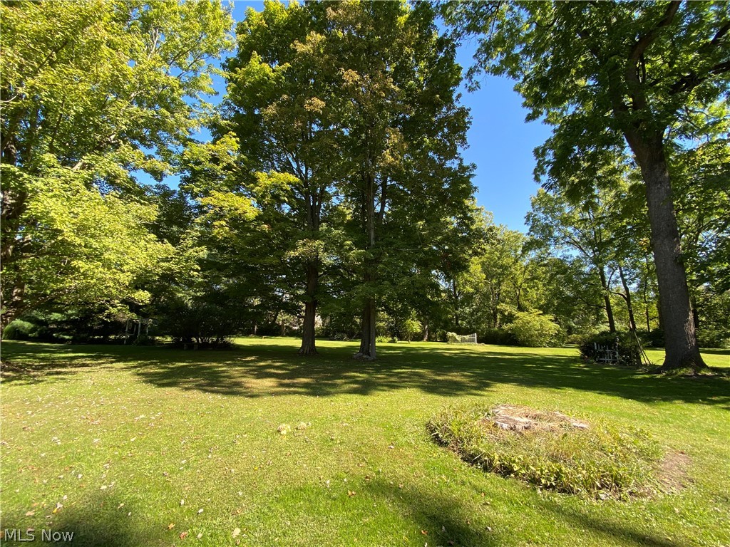 1615 Warner Road Southeast Hubbard, OH 44425 - Photo 35 of 35 Gallery Image 35