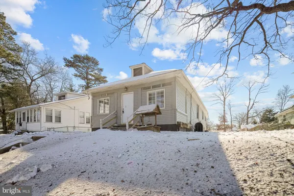 $279,900 | 542 Berlin Road, Clementon, NJ 08021
