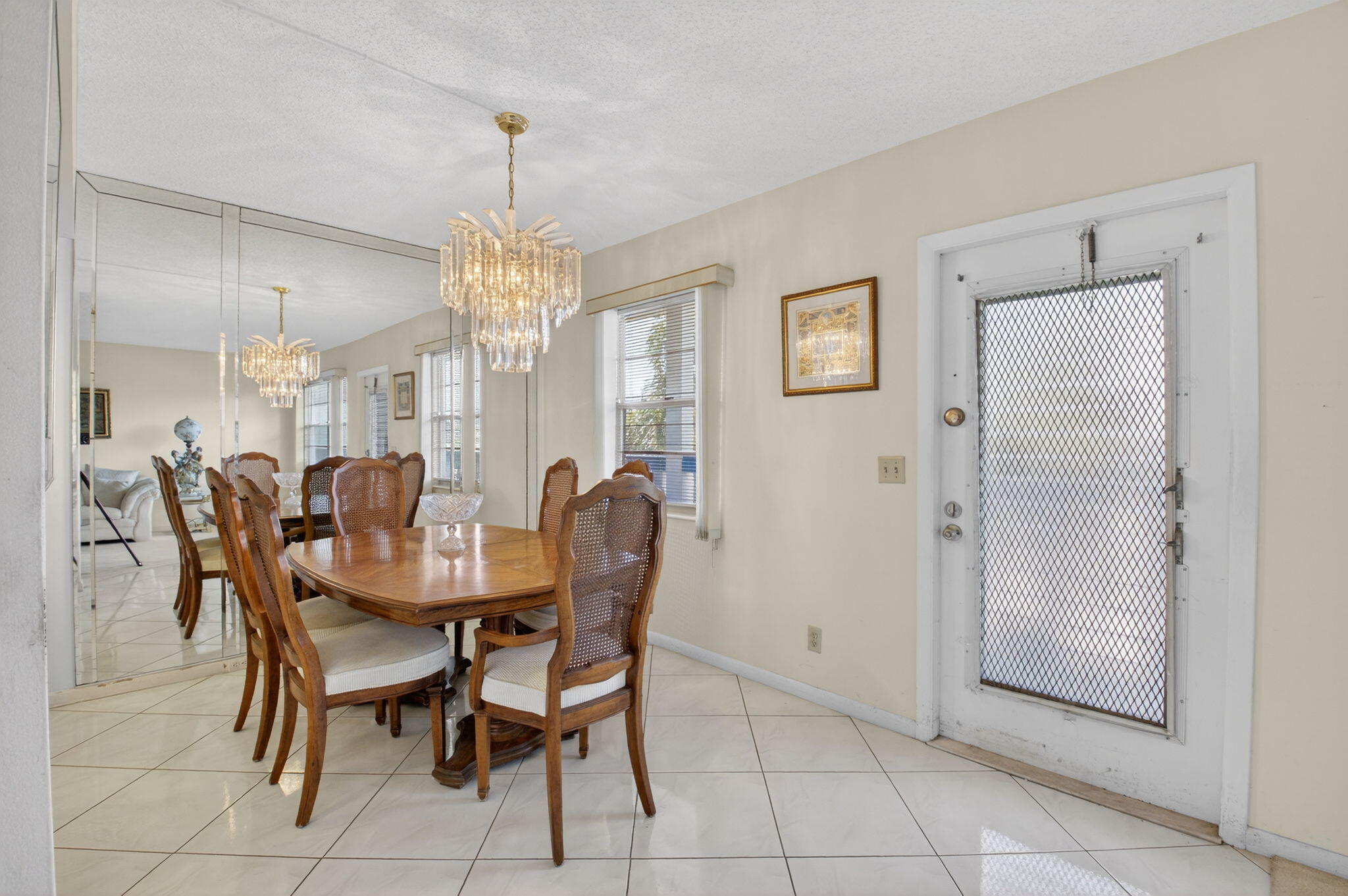 3044 Lincoln A, Unit C Boca Raton, FL 33434 - Photo 4 of 13 Dining