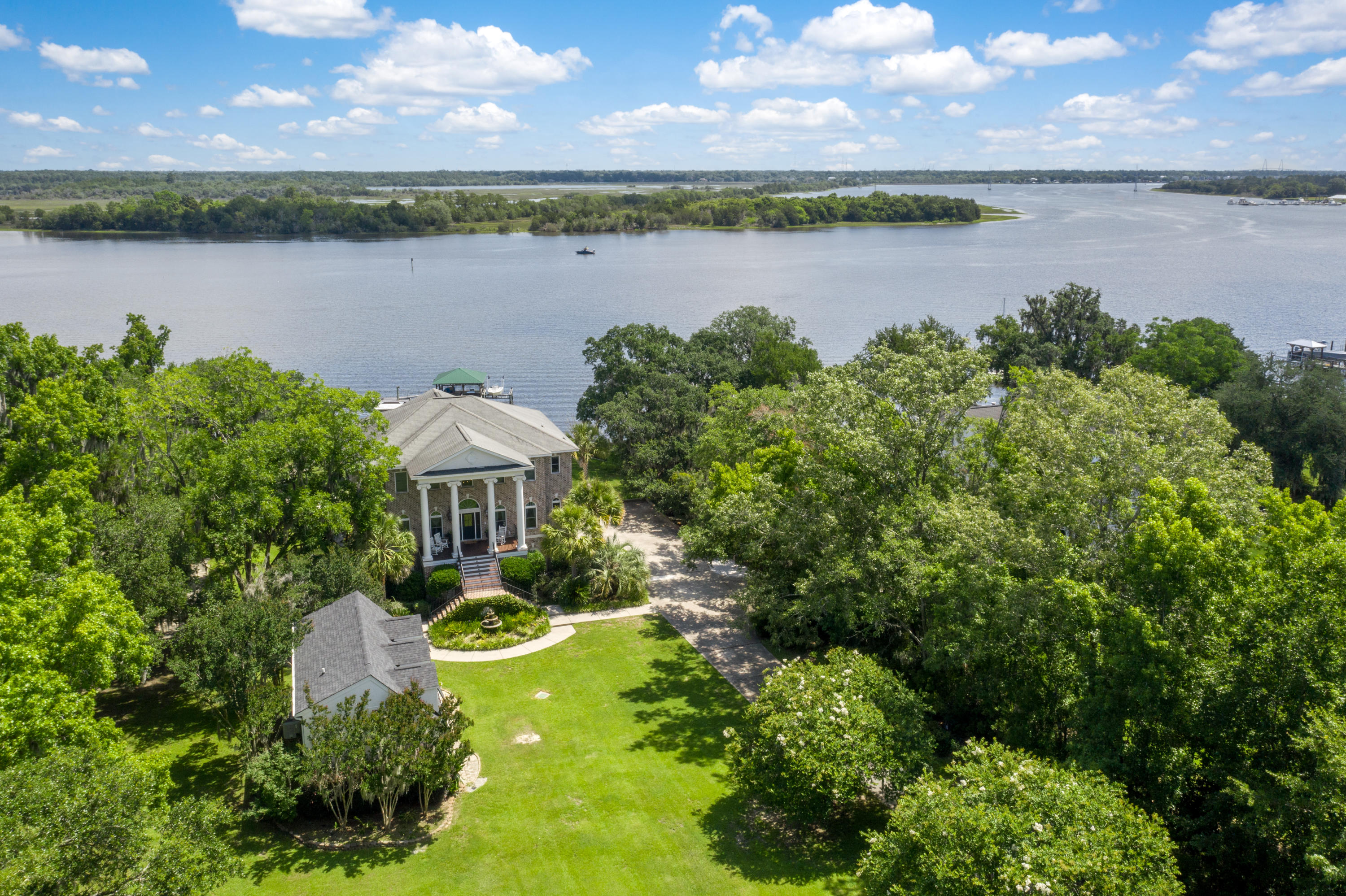 1017 River Road Drone-1