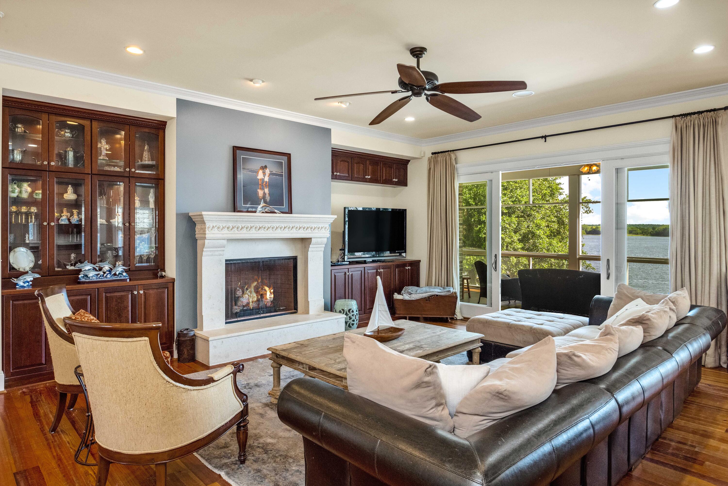 1017 River Road Johns Island, SC 29455 - Photo 27 of 100 1017 River Road Interiors-14