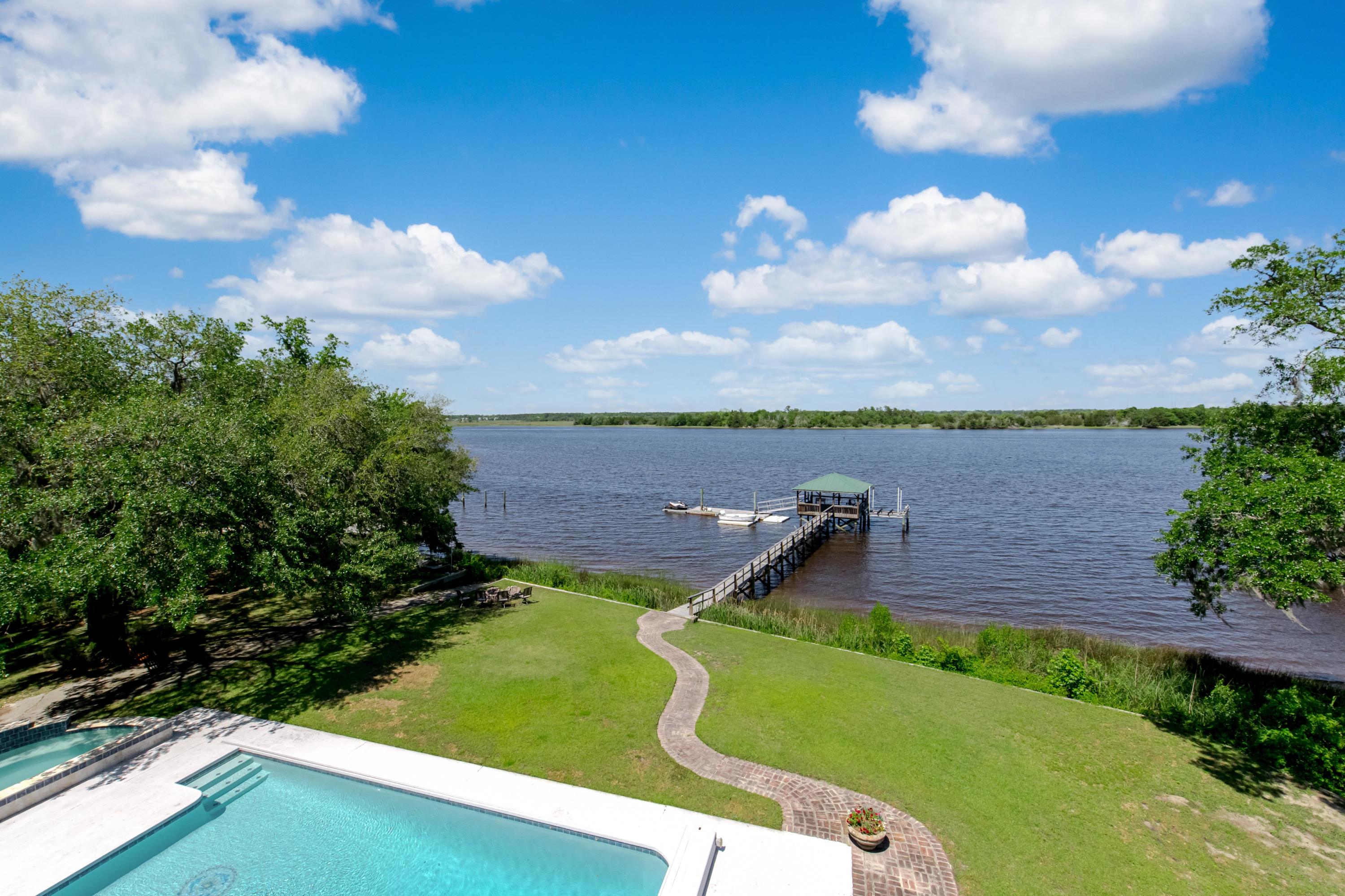1017 River Road Johns Island, SC 29455 - Photo 6 of 100 1017 River Road Interiors-31