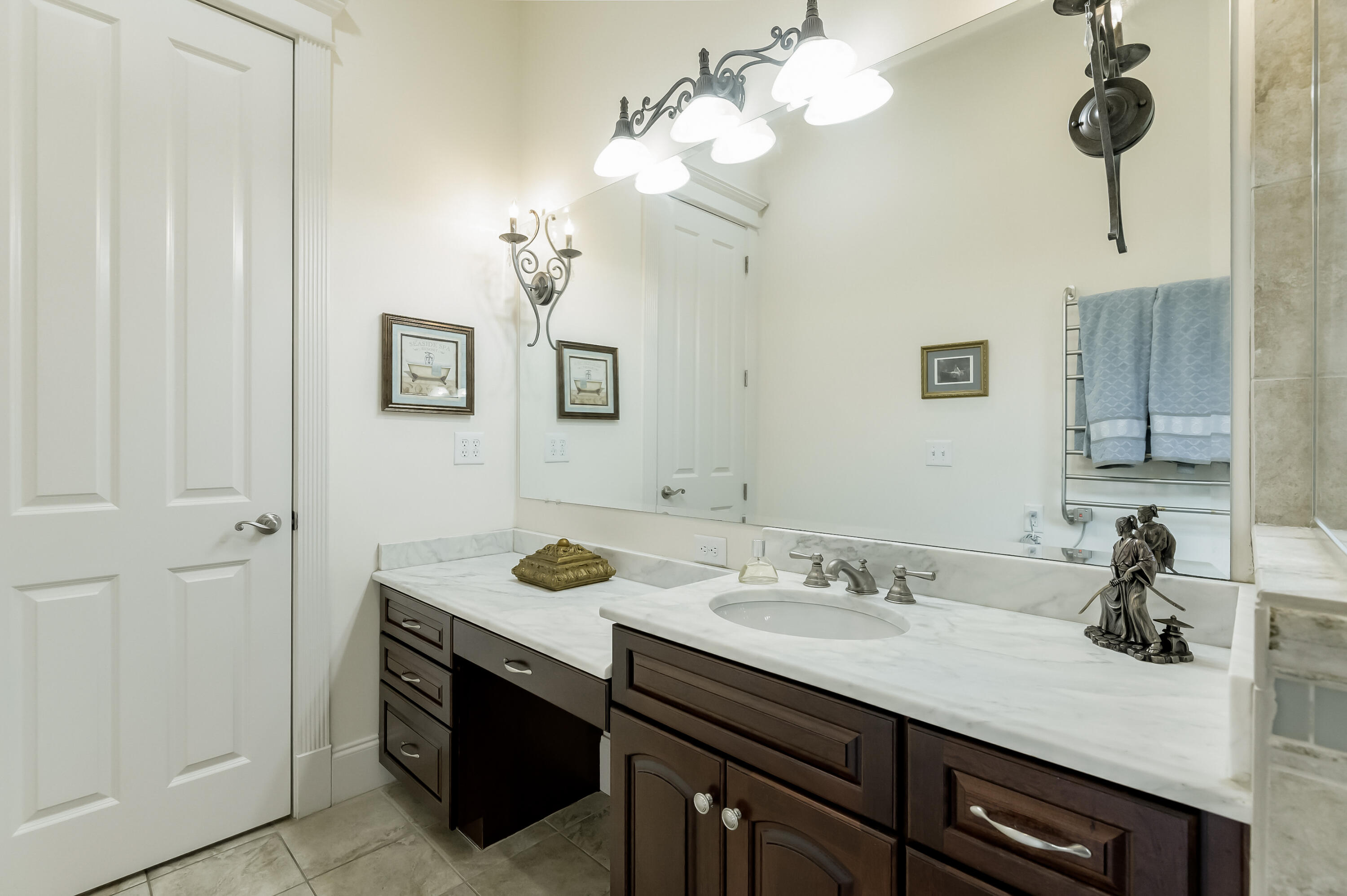 1017 River Road Johns Island, SC 29455 - Photo 55 of 100 1017 River Road Interiors-44