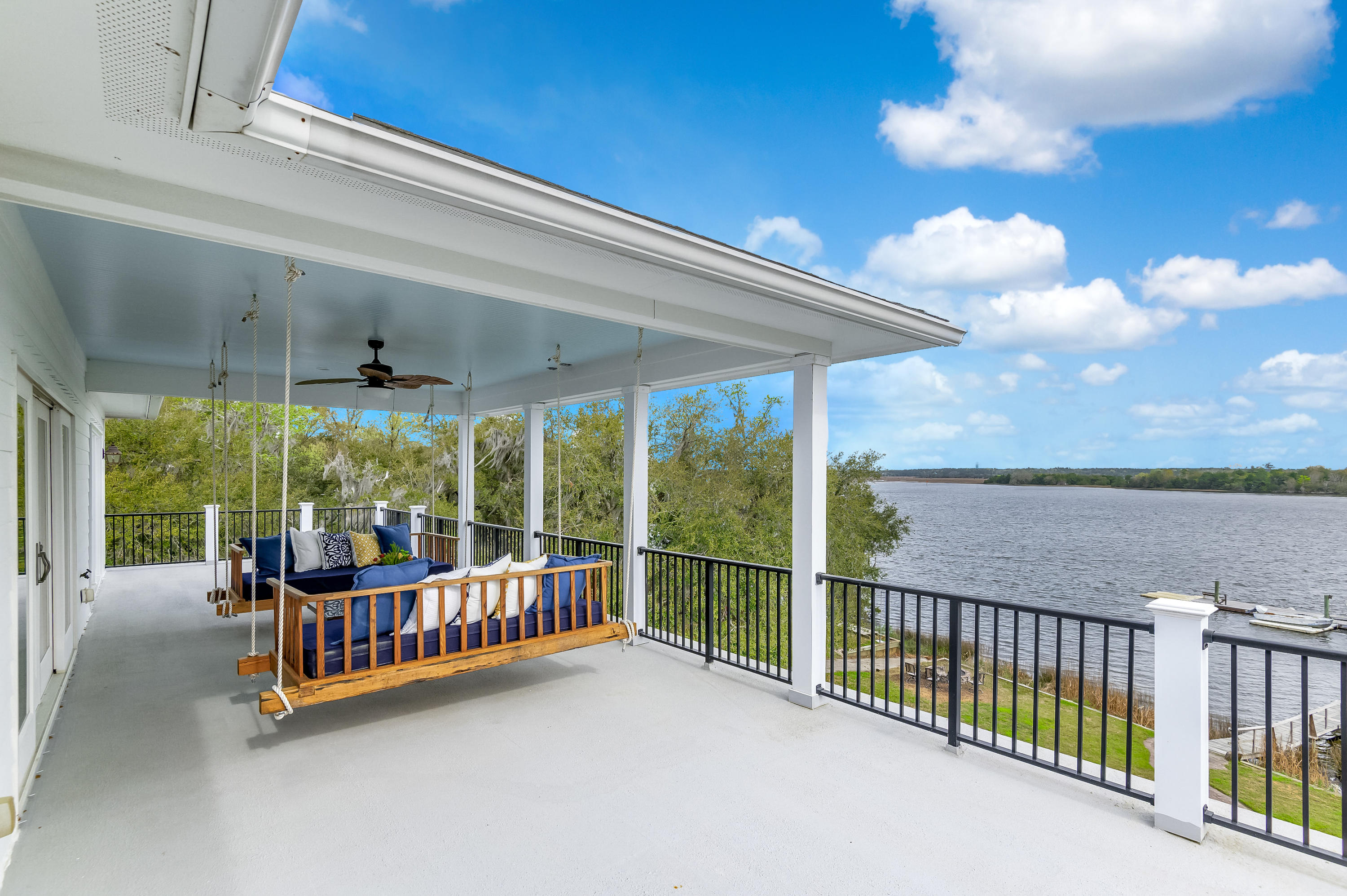 1017 River Road Johns Island, SC 29455 - Photo 67 of 100 1017 River Road Interiors-53