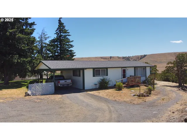 $330,000 | 10 Northeast Klinger Street, Dufur, OR 97021