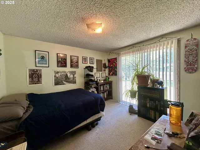 $330,000 | 10 Northeast Klinger Street, Dufur, OR 97021