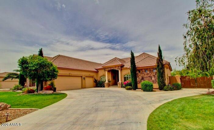 2568 South Riata Court Gilbert, AZ 85295 - Photo 1 of 1 Front view