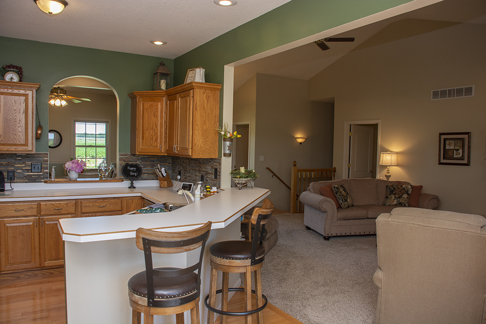 23159 Hazel Road Sterling, IL 61081 - Photo 10 of 49