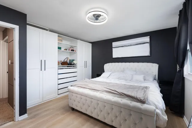 $369,900 | 207 Diana Avenue, Shorewood, IL 60404