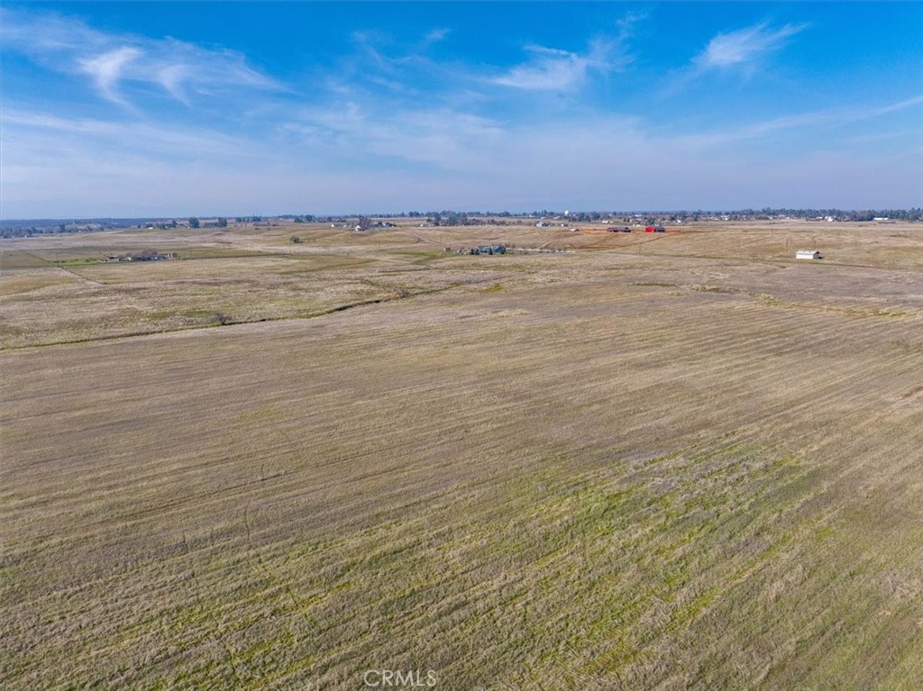 20285 Stewart Road Red Bluff, CA 96080 - Photo 6 of 7 a view of an ocean beach and a beach