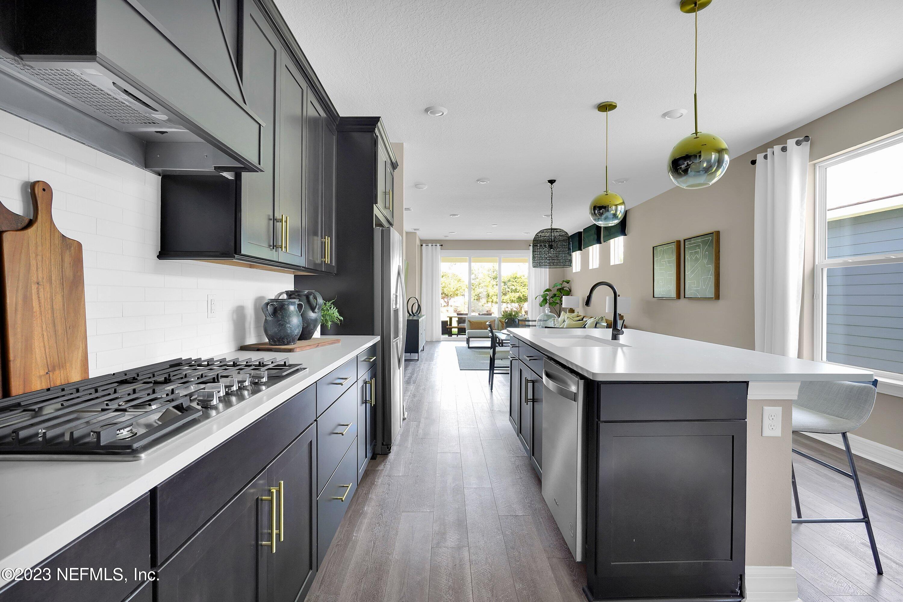 664 Continuum Loop Yulee, FL 32097 - Photo 7 of 26 Hallmark Kitchen