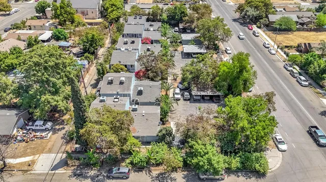 $499,500 | 1624 B Street, Fresno, CA 93706