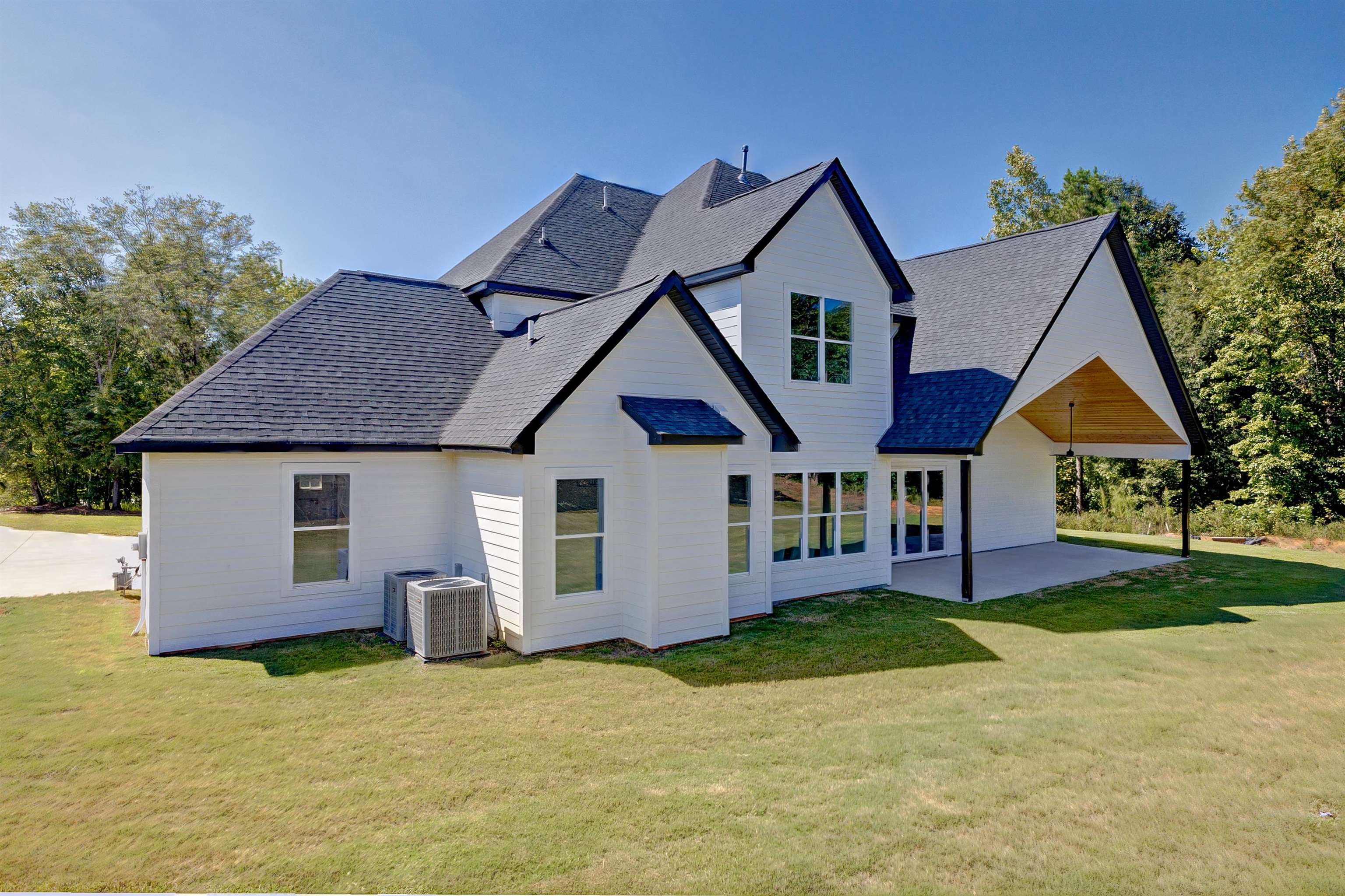 6910 Mountain View Road Taylors, SC 29687 - Photo 38 of 41 Gallery Image 38