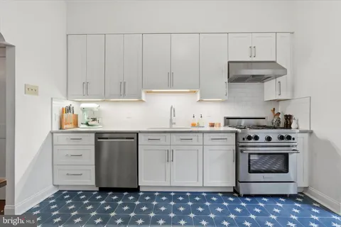 $485,000 | 1835 South 15th Street, Philadelphia, PA 19145