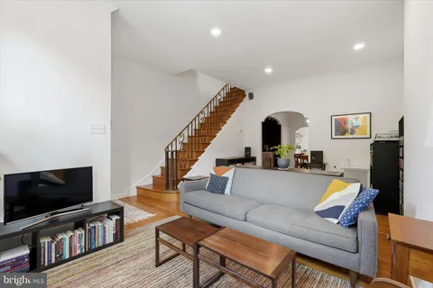 $485,000 | 1835 South 15th Street, Philadelphia, PA 19145