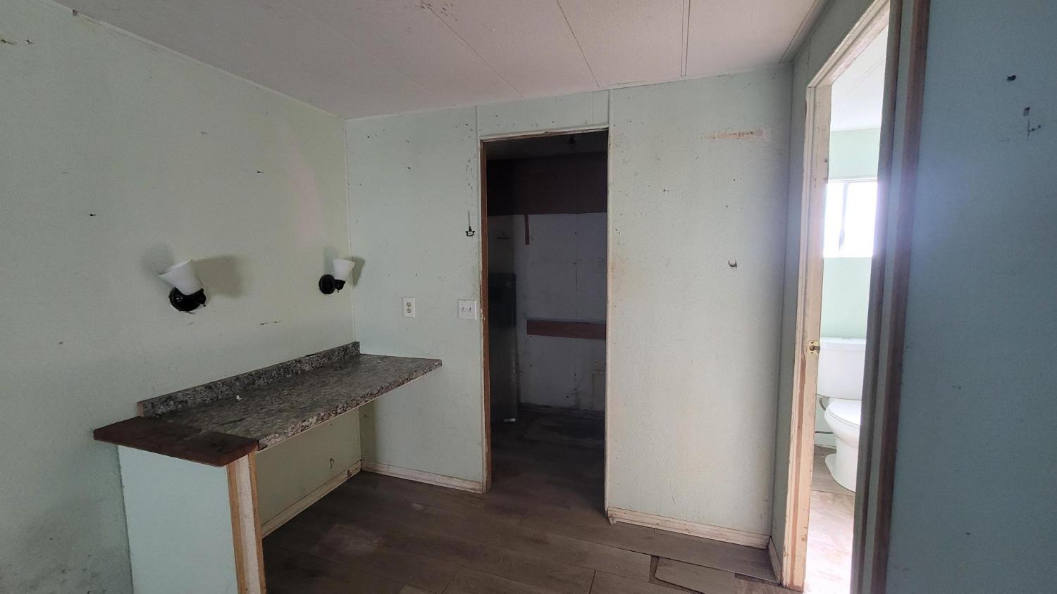 5812 Cedars Road, Unit 47 Redding, CA 96001 - Photo 12 of 13