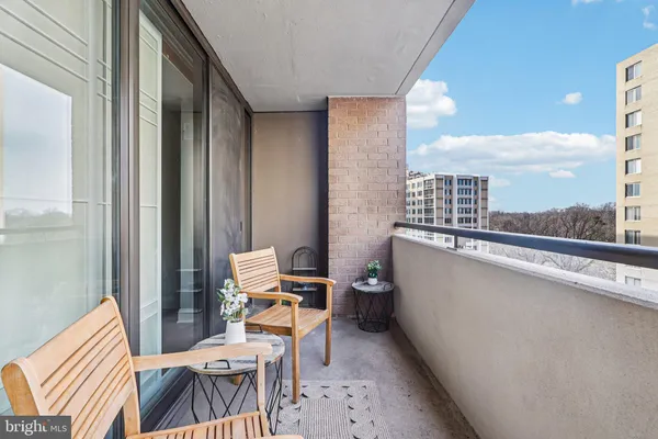 $685,000 | 4620 North Park Avenue, Unit 1109E, Chevy Chase, MD 20815
