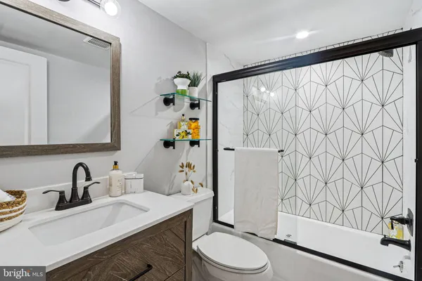 $685,000 | 4620 North Park Avenue, Unit 1109E, Chevy Chase, MD 20815