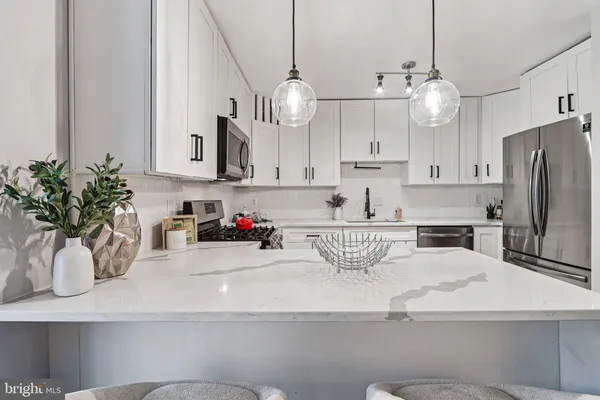 $685,000 | 4620 North Park Avenue, Unit 1109E, Chevy Chase, MD 20815