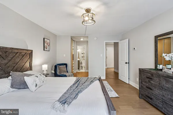 $685,000 | 4620 North Park Avenue, Unit 1109E, Chevy Chase, MD 20815
