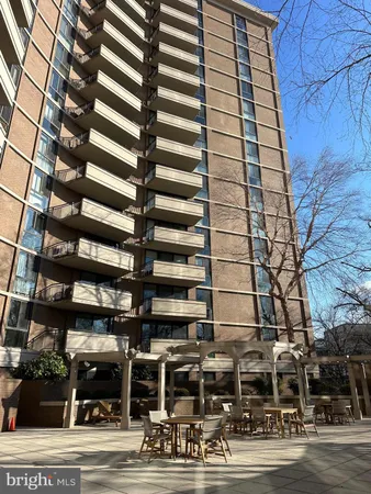 $685,000 | 4620 North Park Avenue, Unit 1109E, Chevy Chase, MD 20815
