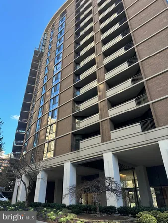 $685,000 | 4620 North Park Avenue, Unit 1109E, Chevy Chase, MD 20815