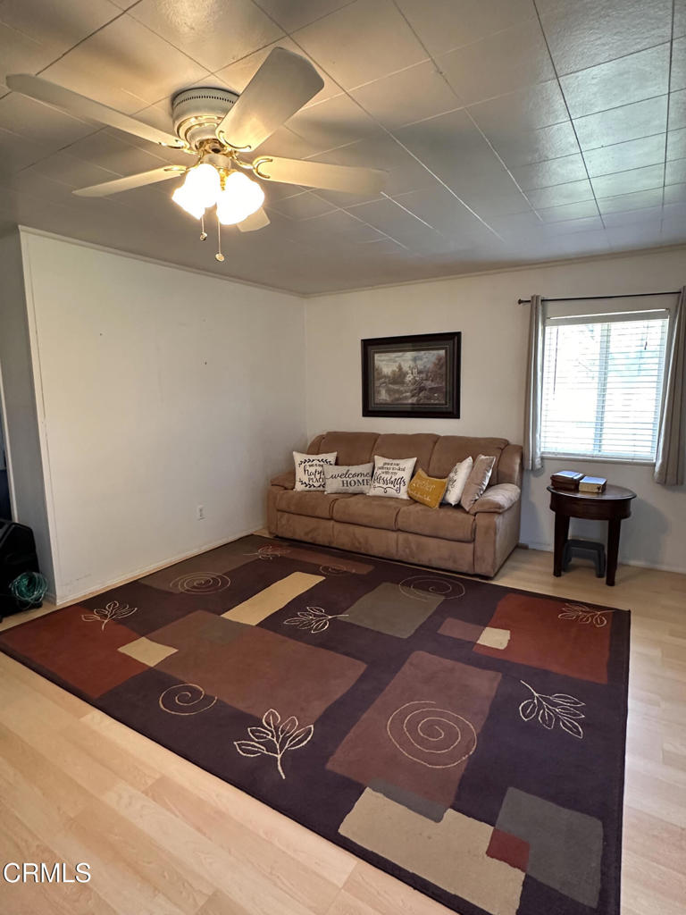 125-2 2 Hawk Ranch Road Tecopa, CA 92389 - Photo 10 of 29 Living Room