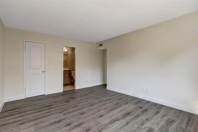 $480,000 | 457 Woodway Drive, Coppell, TX 75019