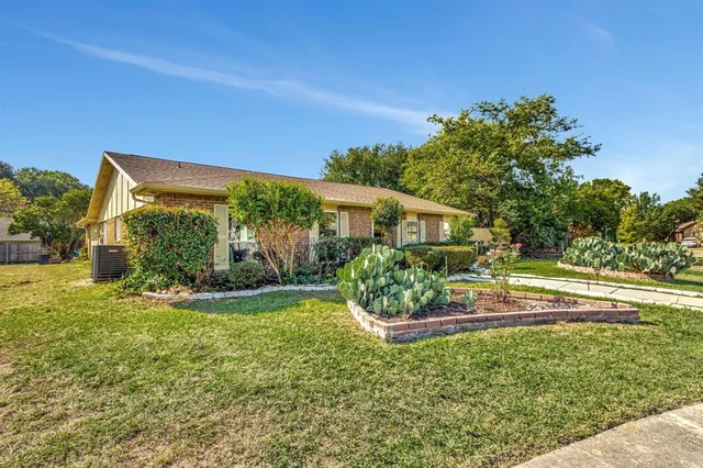 $480,000 | 457 Woodway Drive, Coppell, TX 75019