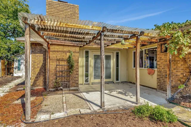 $480,000 | 457 Woodway Drive, Coppell, TX 75019