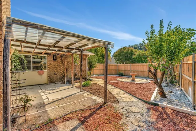 $480,000 | 457 Woodway Drive, Coppell, TX 75019