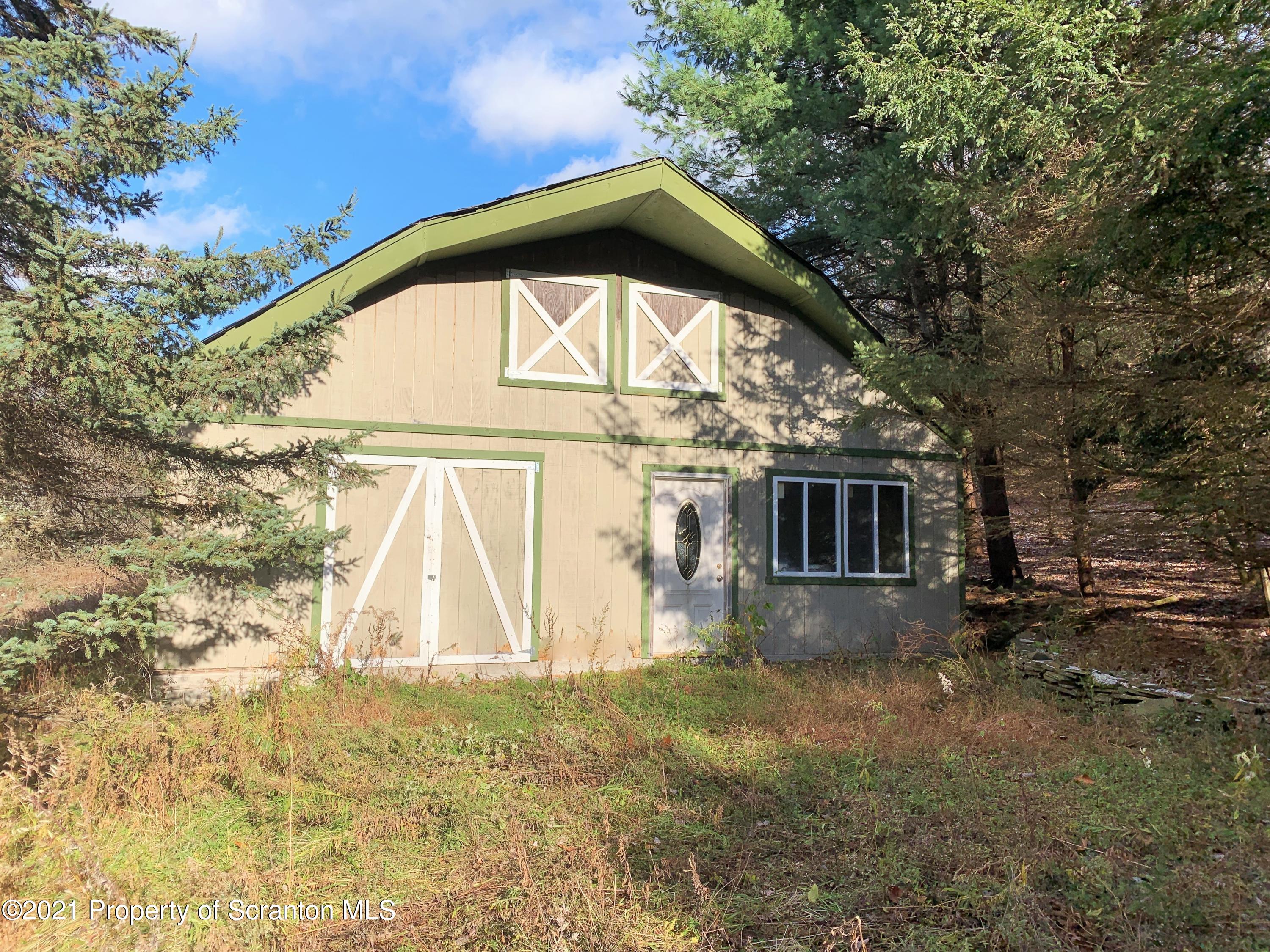 101 Devil S Elbow Road New Milford, PA 18834 - Photo 3 of 14 Gallery Image 3