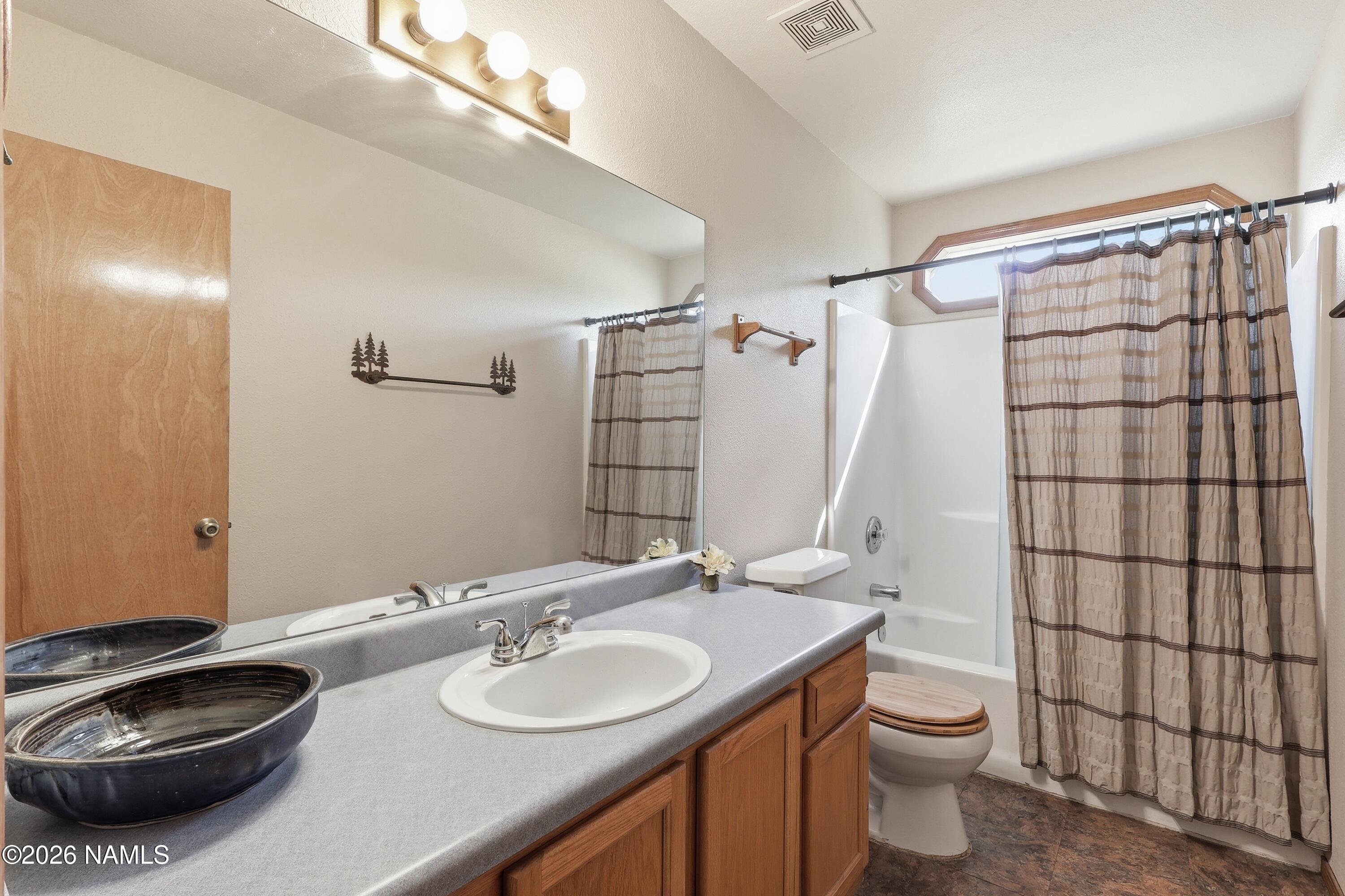 7403 Tradition Road Flagstaff, AZ 86004 - Photo 23 of 27 230