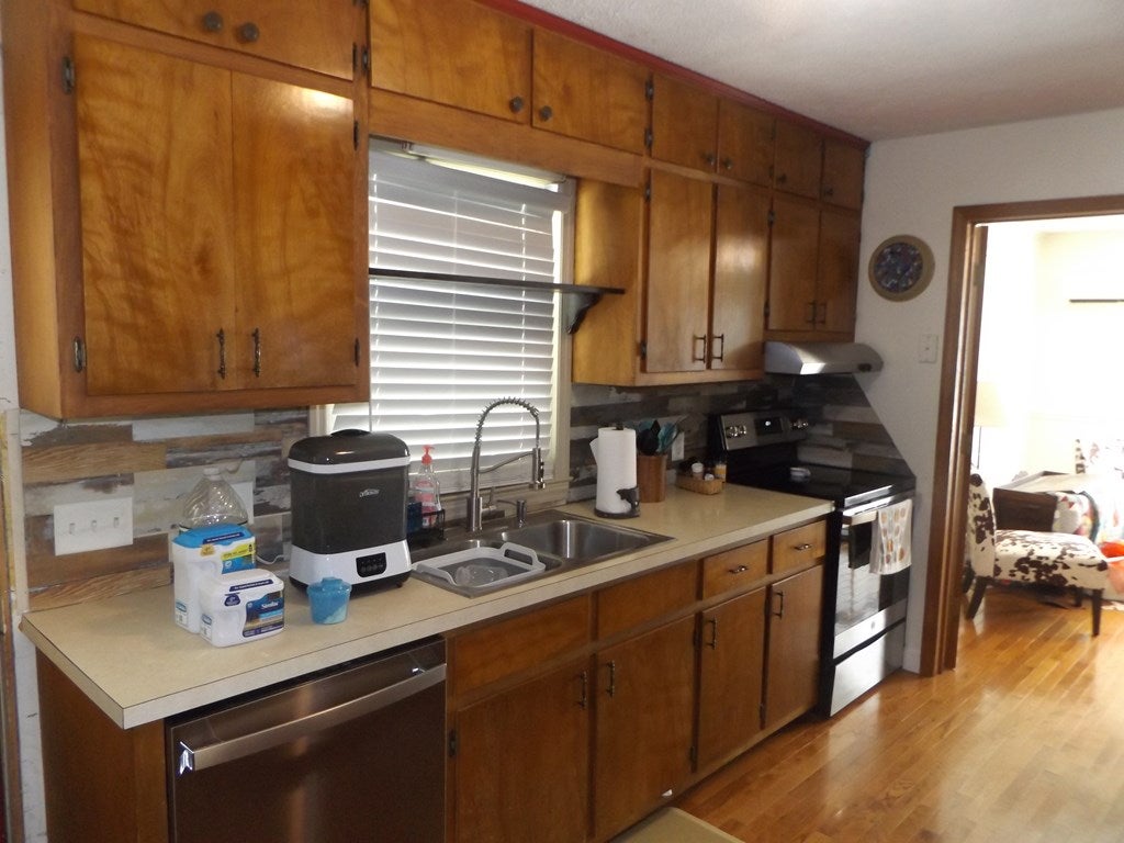 803 Hidden Valley Road Hillsville, VA 24343 - Photo 6 of 31 Gallery Image 6